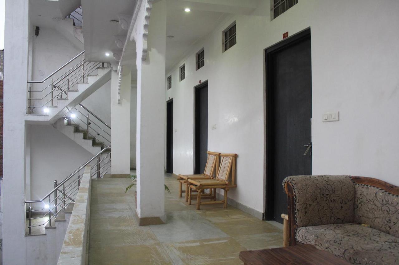 Hotel Heritage High Udaipur Bagian luar foto